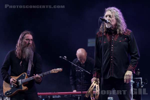 ROBERT PLANT AND THE SENSATIONAL SPACE SHIFTERS - 2016-07-02 - HEROUVILLE SAINT CLAIR - Chateau de Beauregard - Scene Beauregard - Robert Anthony Plant